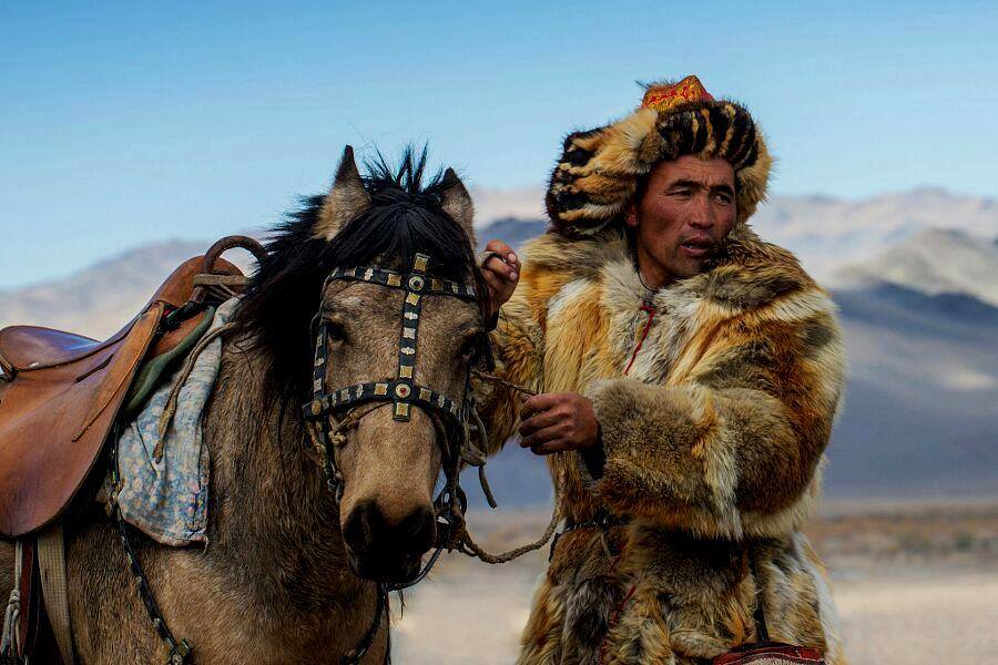 nomad travel mongolia