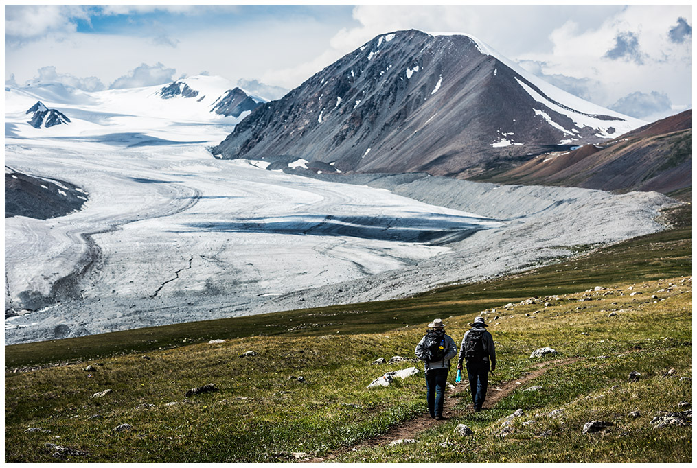 Malchin peak climb